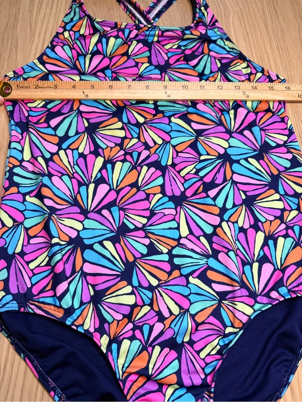 LAND'S END Girls One Piece Shell Pattern Multi Color Vacation Swimsuit XL 14/16